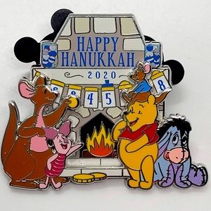 Disney pin Pooh and friends Hanukkah2020